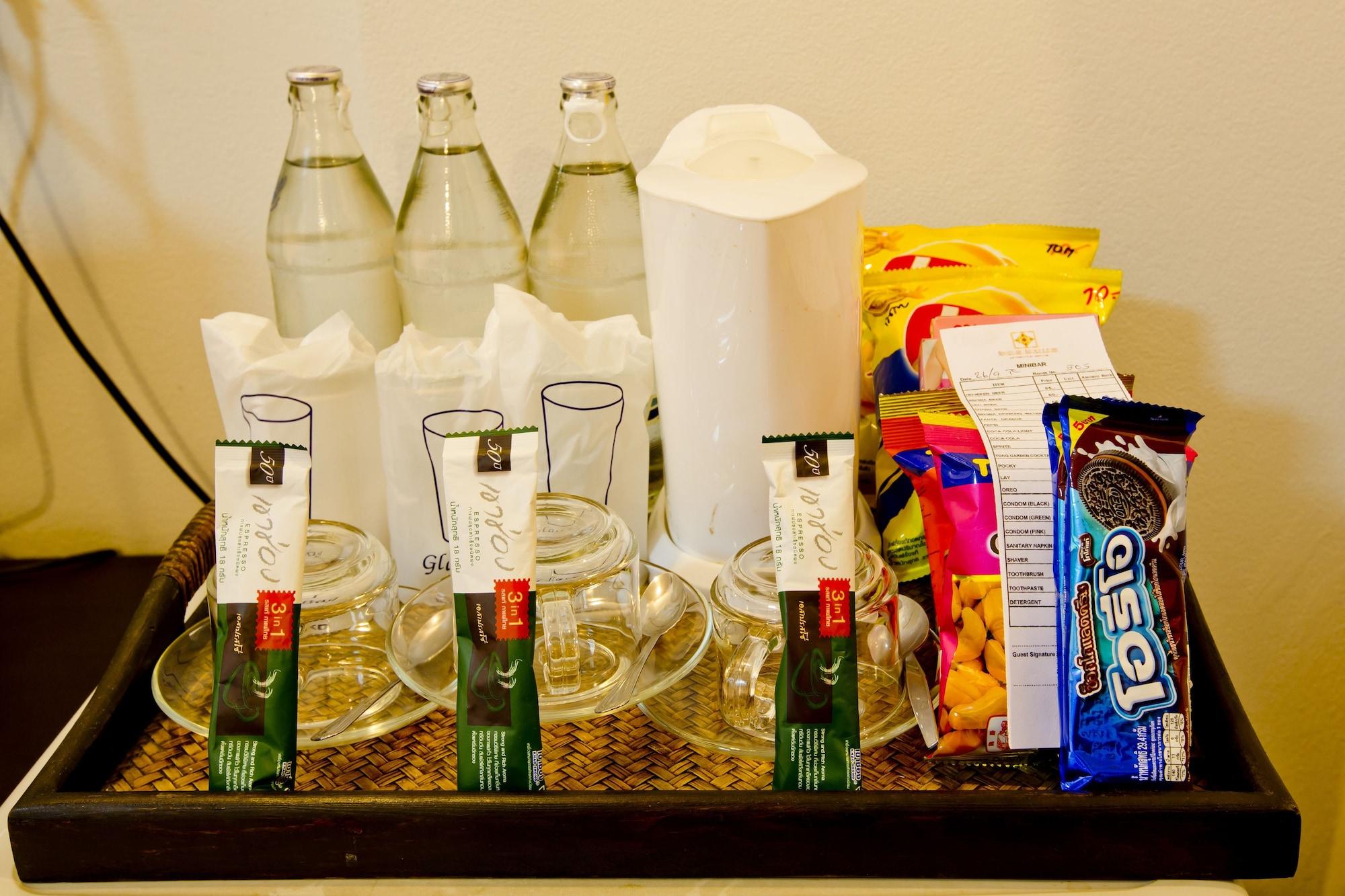 Sinsuvarn Airport Suite Hotel Bangkok Eksteriør bilde