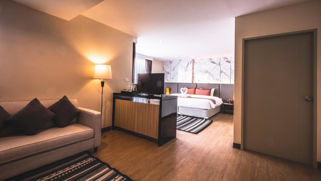 Sinsuvarn Airport Suite Hotel Bangkok Eksteriør bilde